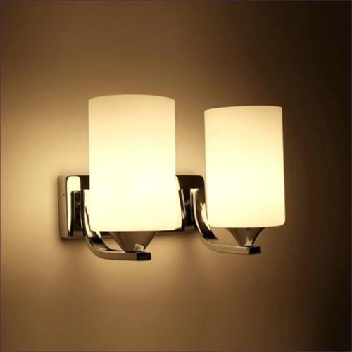 Double light wall sconce